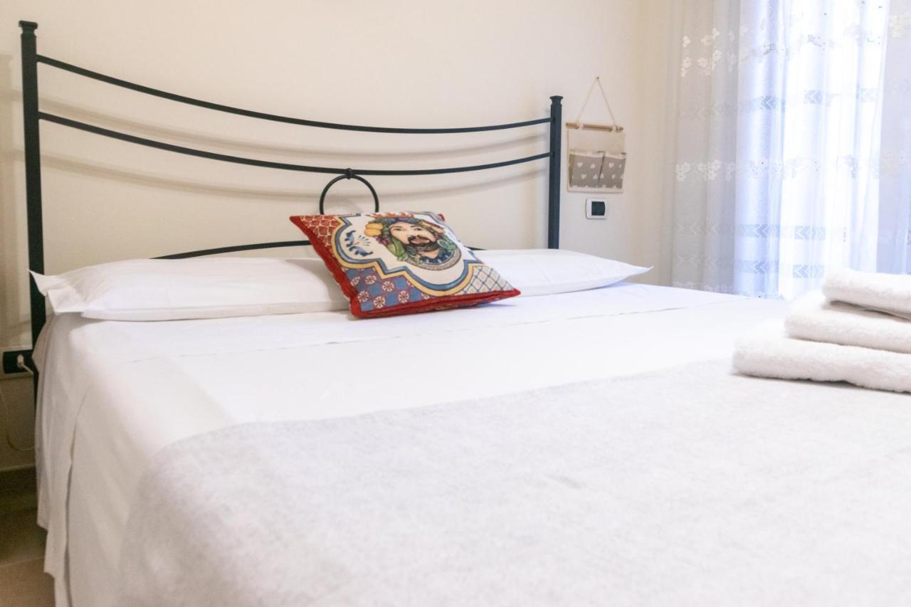Corallo Holiday House Acitrezza Aci Trezza Exterior foto